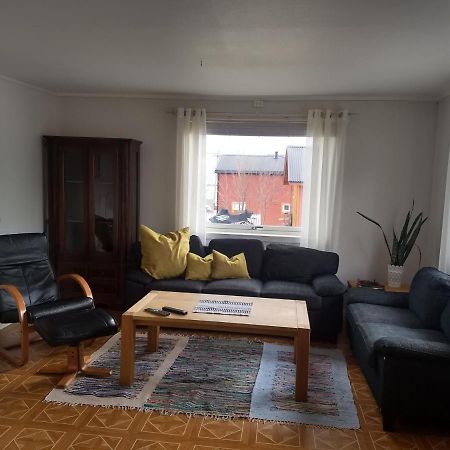 43 Oscarsgate Apartment Vadsø Екстериор снимка